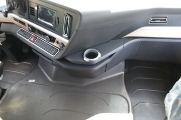 й HOWO TH7ؿ 460 6X4 LNGԶΣƷǣ(ZZ4257V384HF1LW)ͼƬ