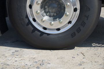 �й����� HOWO TH7�ؿ� 460���� 6X4 LNG�Զ���Σ��Ʒǣ����(ZZ4257V384HF1LW)ͼƬ