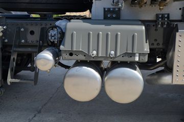 �й����� HOWO TH7�ؿ� 460���� 6X4 LNG�Զ���Σ��Ʒǣ����(ZZ4257V384HF1LW)ͼƬ