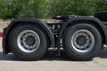 �й����� HOWO TH7�ؿ� 460���� 6X4 LNG�Զ���Σ��Ʒǣ����(ZZ4257V384HF1LW)ͼƬ