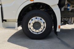 中国重汽 HOWO TH7重卡 460马力 6X4 LNG自动档危险品牵引车(ZZ4257V384HF1LW)