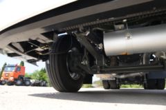 中国重汽 HOWO TH7重卡 460马力 6X4 LNG自动档危险品牵引车(ZZ4257V384HF1LW)