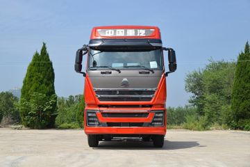中国重汽 HOWO TH7重卡 540马力 6X4 牵引车(国六)(ZZ4257V324HF1H)
