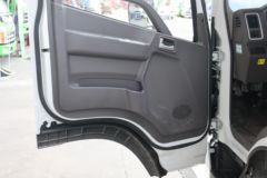 现代商用车 泓图EV 4.5T 4.14米单排纯电动仓栅运输车(CHM5042CCYZDC33BEV)
