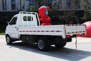 ŷ������ ����F3 1.6L CNG 105���� 3.3�׵�������С��(����)ͼƬ