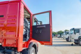 HOWO TX7&nbsp;消防车驾驶室图片