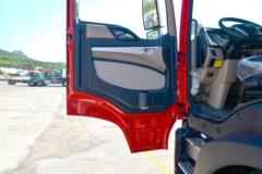 中国重汽 HOWO TX 350马力 4X2消防车底盘(双排)