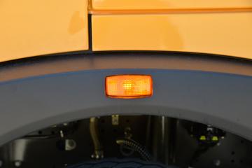 �й����� HOWO TX 350���� 6X2 7.8�ײ�դʽ�ػ���(����)(�ٱ�3.7)ͼƬ