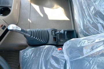 �й����� HOWO TX 350���� 6X2 7.8�ײ�դʽ�ػ���(����)(�ٱ�3.7)ͼƬ