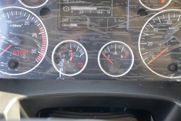 �й����� HOWO TX 350���� 6X2 7.8�ײ�դʽ�ػ���(����)(�ٱ�3.7)ͼƬ