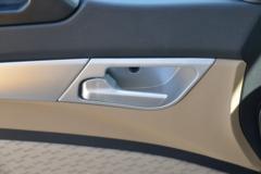 中国重汽 HOWO TX 350马力 6X2 7.8米仓栅式载货车(国六)(速比3.7)(ZZ5257CCYN56CGF1)