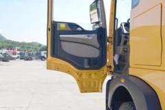 中国重汽 HOWO TX 350马力 6X2 7.8米仓栅式载货车(国六)(速比3.7)(ZZ5257CCYN56CGF1)