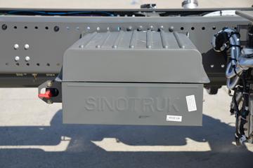 �й����� HOWO TX 350���� 6X2 7.8�ײ�դʽ�ػ���(����)(�ٱ�3.7)ͼƬ