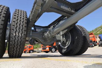 �й����� HOWO TX 350���� 6X2 7.8�ײ�դʽ�ػ���(����)(�ٱ�3.7)ͼƬ