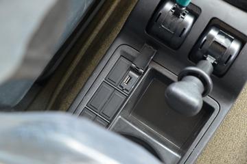 �й����� HOWO TX�ؿ� 460���� 6X4 CNGΣ��Ʒǣ����(ZZ4257V384GF1CW)ͼƬ