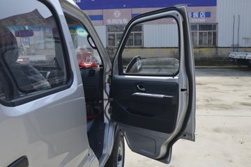 ���� С����W08 1.5L 113���� 2.5��˫������΢��(���յ�)(����)ͼƬ