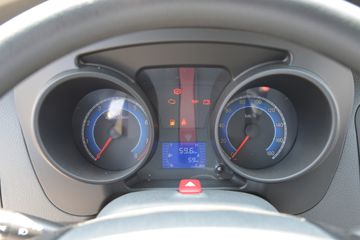 ���� С����W08 1.5L 113���� 2.5��˫������΢��(���յ�)(����)ͼƬ