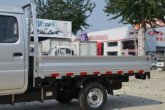 东风 小霸王W08 1.5L 113马力 2.5米双排栏板微卡(带空调)(国六)(EQ1031D60Q3)