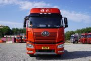 一汽解放 J6P 领航版 620马力 6X4 AMT自动档牵引车(带液缓)(CA4250P66K33T1AE6)