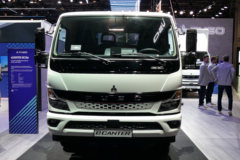 三菱 扶桑FUSO eCANTER 4X2 电动厢式载货车41.3kWh(5.135T)