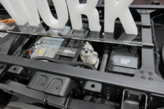 三菱 扶桑FUSO eCANTER 4X2 电动厢式载货车41.3kWh(5.135T)