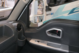 EV35 电动载货车内饰图片