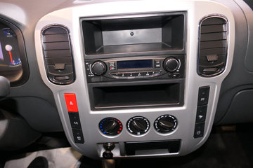 ����ɷ� EV35 4.2�׵��Ŵ��綯��ʽ΢��66.8kWhͼƬ