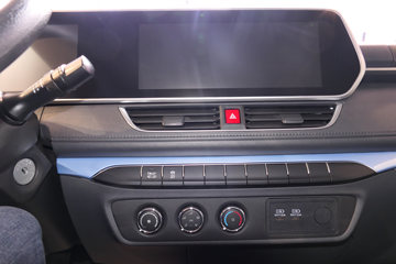 ����ɷ� EV45 4.2�׵��Ŵ��綯��ʽ�Ῠ81.14kWhͼƬ