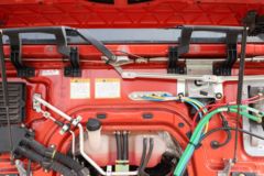 一汽解放 J6L中卡 尊享版 260马力 4X2 6.75米仓栅式载货车(国六)(CA5180CCYP62K1L4E6)