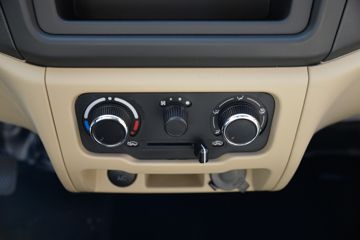 ������Խ��X1 2.84T 3.05�׵��Ŵ��綯����΢��41.86kWhͼƬ