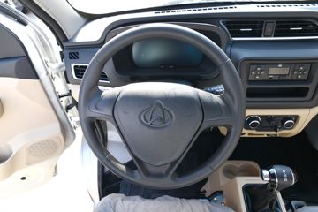 ������Խ��X1 2.84T 3.05�׵��Ŵ��綯����΢��41.86kWhͼƬ