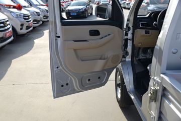 ������Խ��X1 2.84T 3.05�׵��Ŵ��綯����΢��41.86kWhͼƬ