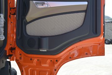 �й����� HOWO TX�ؿ� 400���� 4X2 ǣ����(����)ͼƬ