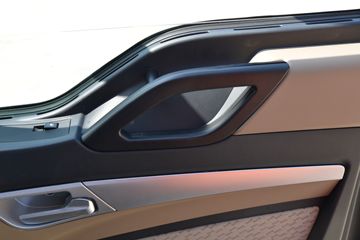 �й����� HOWO TX�ؿ� 400���� 4X2 ǣ����(����)ͼƬ