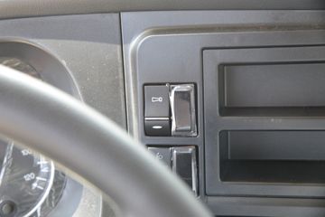 �й����� HOWO TX�ؿ� 400���� 4X2 ǣ����(����)ͼƬ