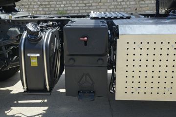 �й����� HOWO TX�ؿ� 400���� 4X2 ǣ����(����)ͼƬ