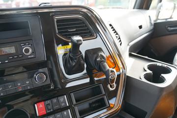 �ൺ��� JH5�ؿ� 460���� 6X4 ǣ����(CA4251P2K15T1E6A80)ͼƬ