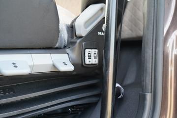 �ൺ��� JH5�ؿ� 460���� 6X4 ǣ����(CA4251P2K15T1E6A80)ͼƬ