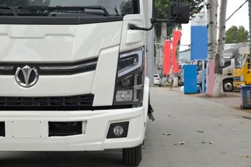 �ɵ��³� V3ϵ�� 150���� 4.15�׵�����ʽ�ῨͼƬ