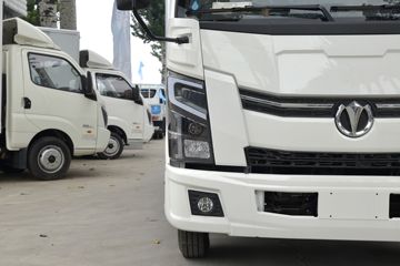 �ɵ��³� V3ϵ�� 150���� 4.15�׵�����ʽ�ῨͼƬ