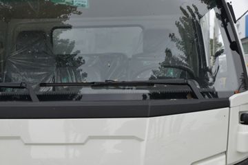 �ɵ��³� V3ϵ�� 150���� 4.15�׵�����ʽ�ῨͼƬ