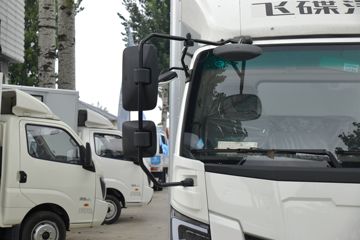 �ɵ��³� V3ϵ�� 150���� 4.15�׵�����ʽ�ῨͼƬ