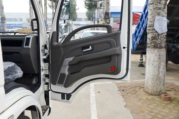 �ɵ��³� V3ϵ�� 150���� 4.15�׵�����ʽ�ῨͼƬ