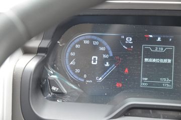 �ɵ��³� V3ϵ�� 150���� 4.15�׵�����ʽ�ῨͼƬ