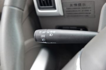 �ɵ��³� V3ϵ�� 150���� 4.15�׵�����ʽ�ῨͼƬ