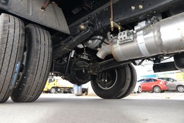 �ɵ��³� V3ϵ�� 150���� 4.15�׵�����ʽ�ῨͼƬ