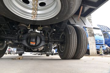 �ɵ��³� V3ϵ�� 150���� 4.15�׵�����ʽ�ῨͼƬ