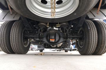 �ɵ��³� V3ϵ�� 150���� 4.15�׵�����ʽ�ῨͼƬ