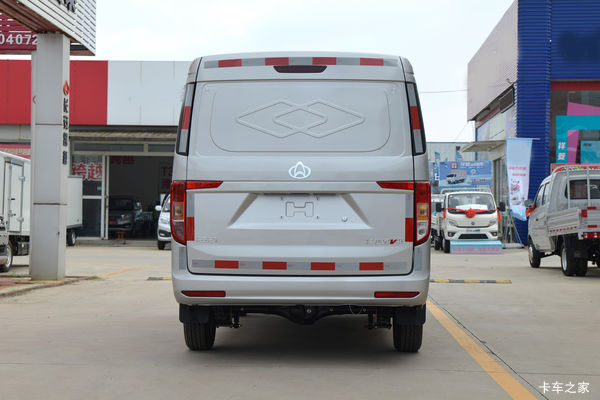 优惠0.1万 济南市跨越星V5小VAN(微面)火热促销中