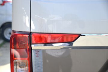 ������Խ ��Խ��V5 2.6T 2�� ���綯��ʽ���䳵41.86kWhͼƬ